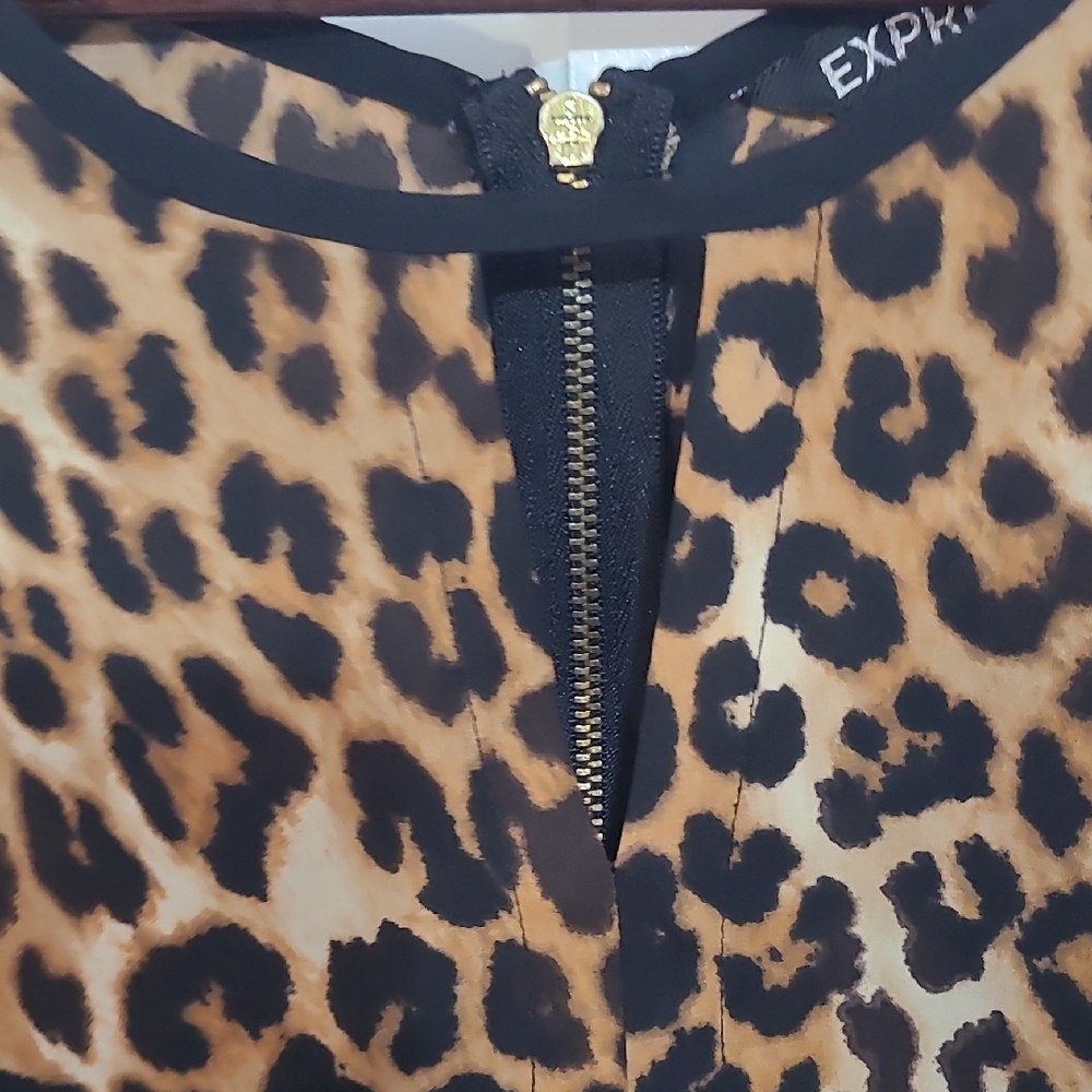 Express Leopard Print Tank Top - Picture 6 of 6